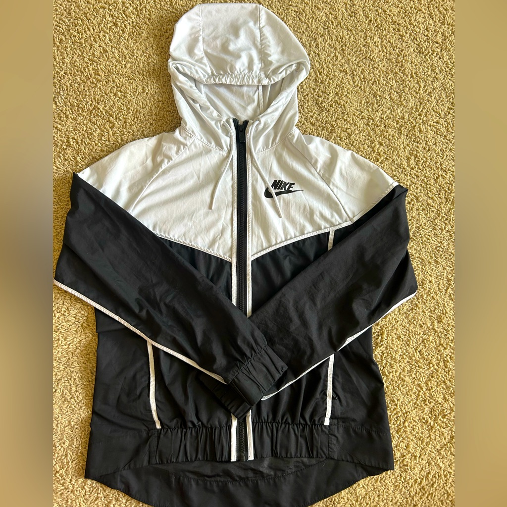 Nike Windrunner Jacket